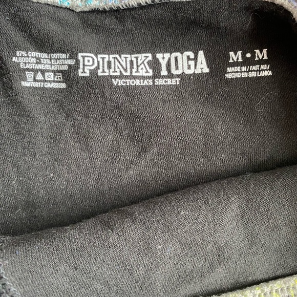 Victoria’s Secret PINK Bling Cropped Leggings- Size Medium - Picture 4 of 5
